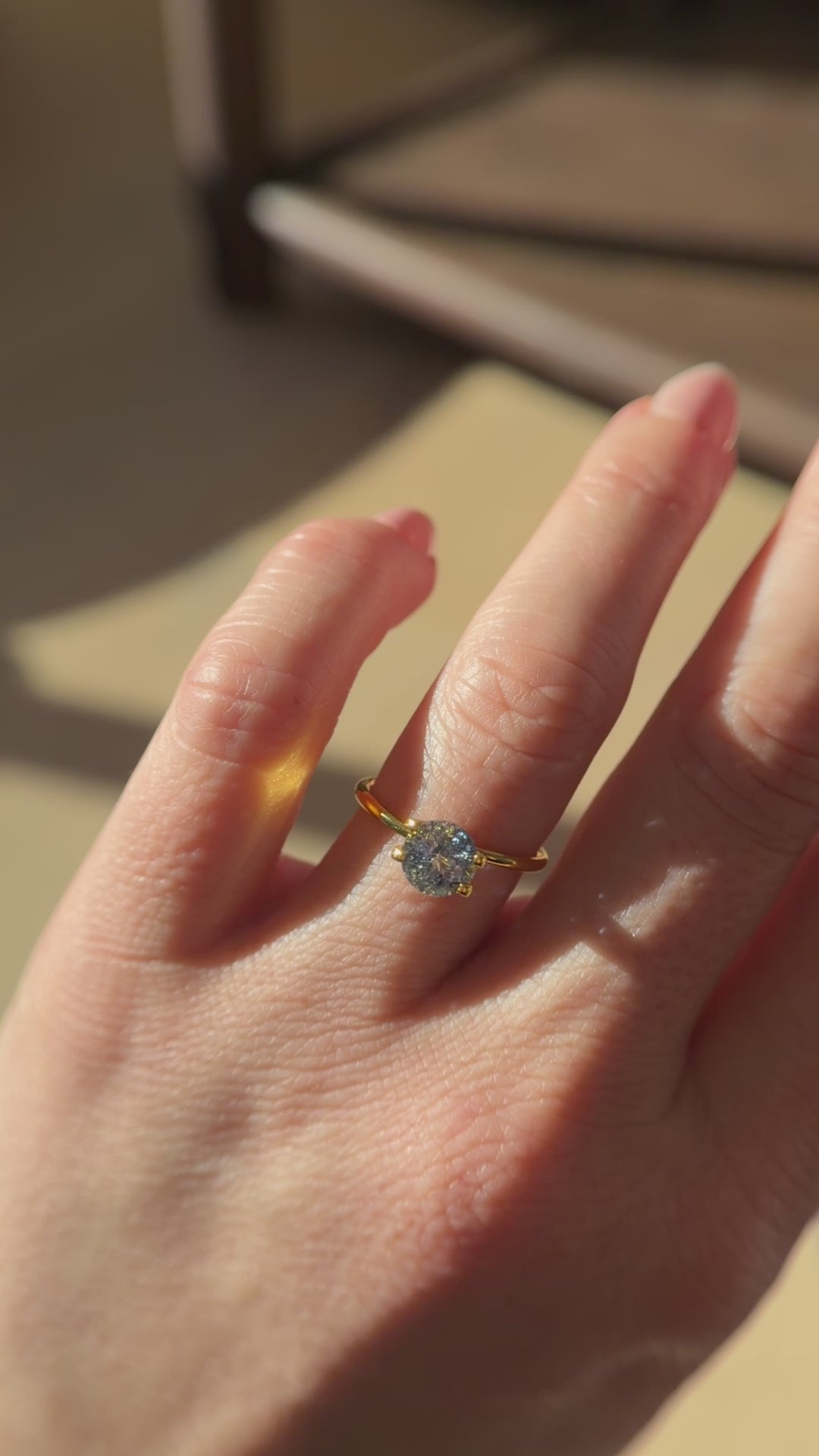 1.71 CT Fancy Round Cut Bicolor Light Blue Sapphire