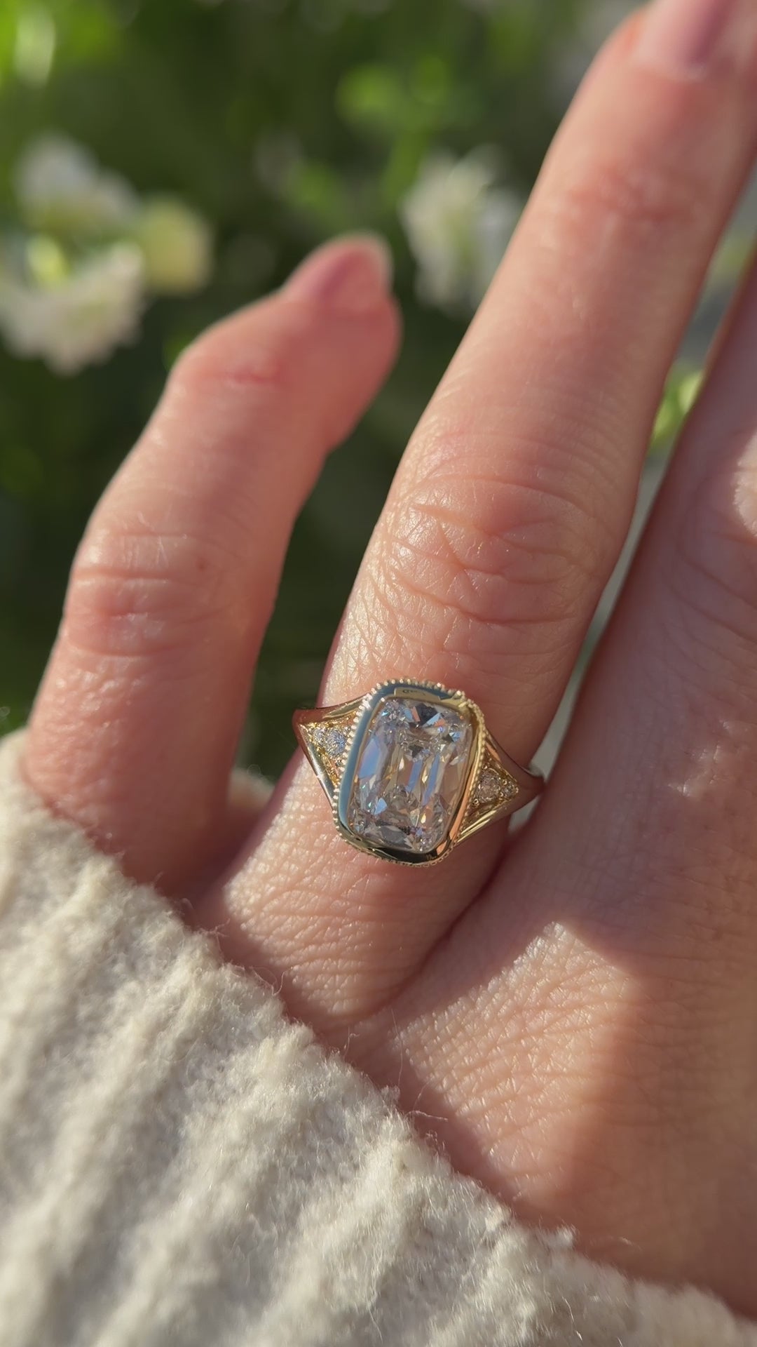 The Sitara Ring | 2.8 CT Old Mine Elongated Cushion Diamond