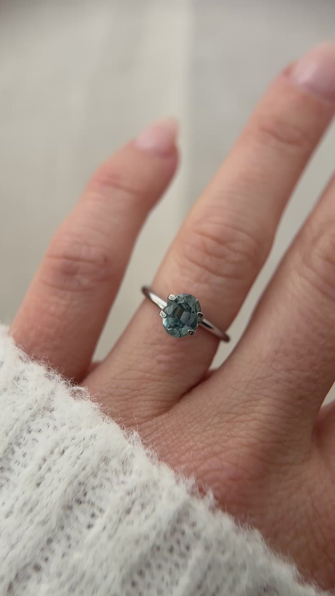 1.42 CT Oval Cut Blue/Teal Montana Sapphire