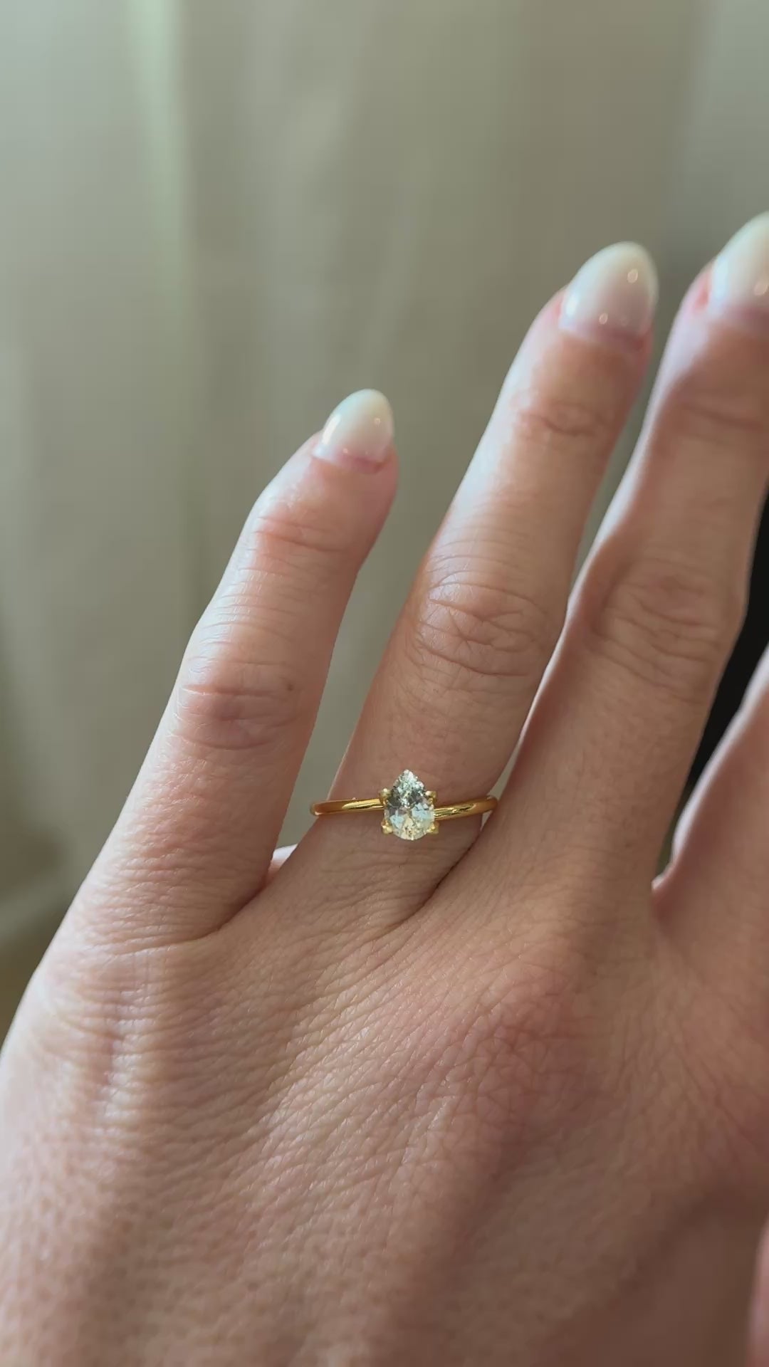0.72 CT Pear Cut Mint Green Sapphire