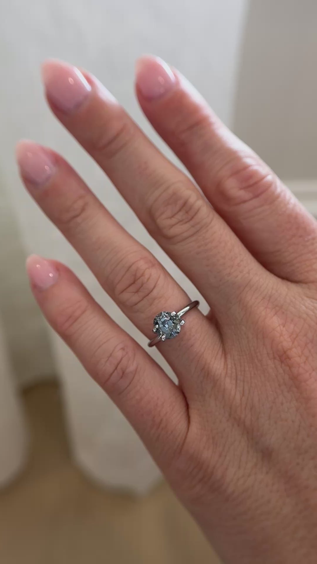 1.89 CT Oval Cut Teal/Green Sapphire