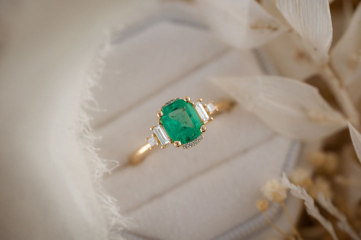 The Sura 1.1 CT Antique Cushion Emerald Ring