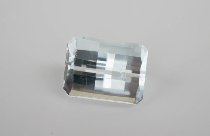 5.75 CT Opposed Bar (Pixel Cut) Aquamarine - Lavender Creek Gems 